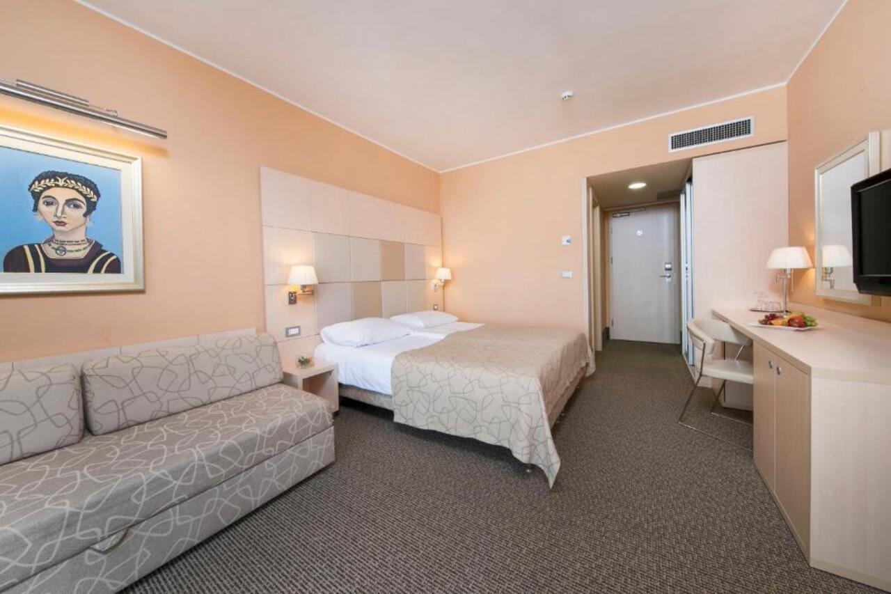 Haliaetum And Mirta Hotel Izola Exterior photo